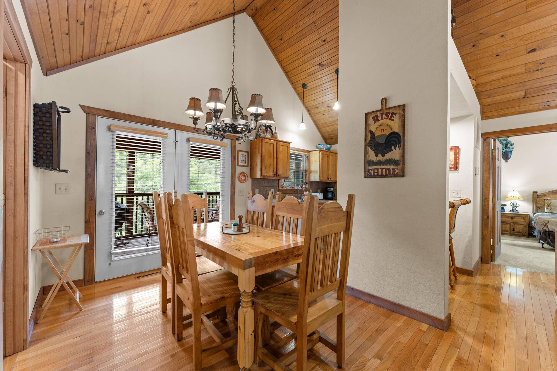 558 Baldknobber Drive, #49, Branson West, MO 65737 dining room