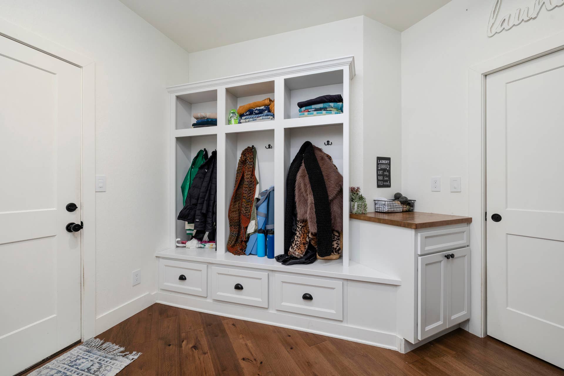 226 Chalcedony Court, Branson West, MO 65737 Coat closet