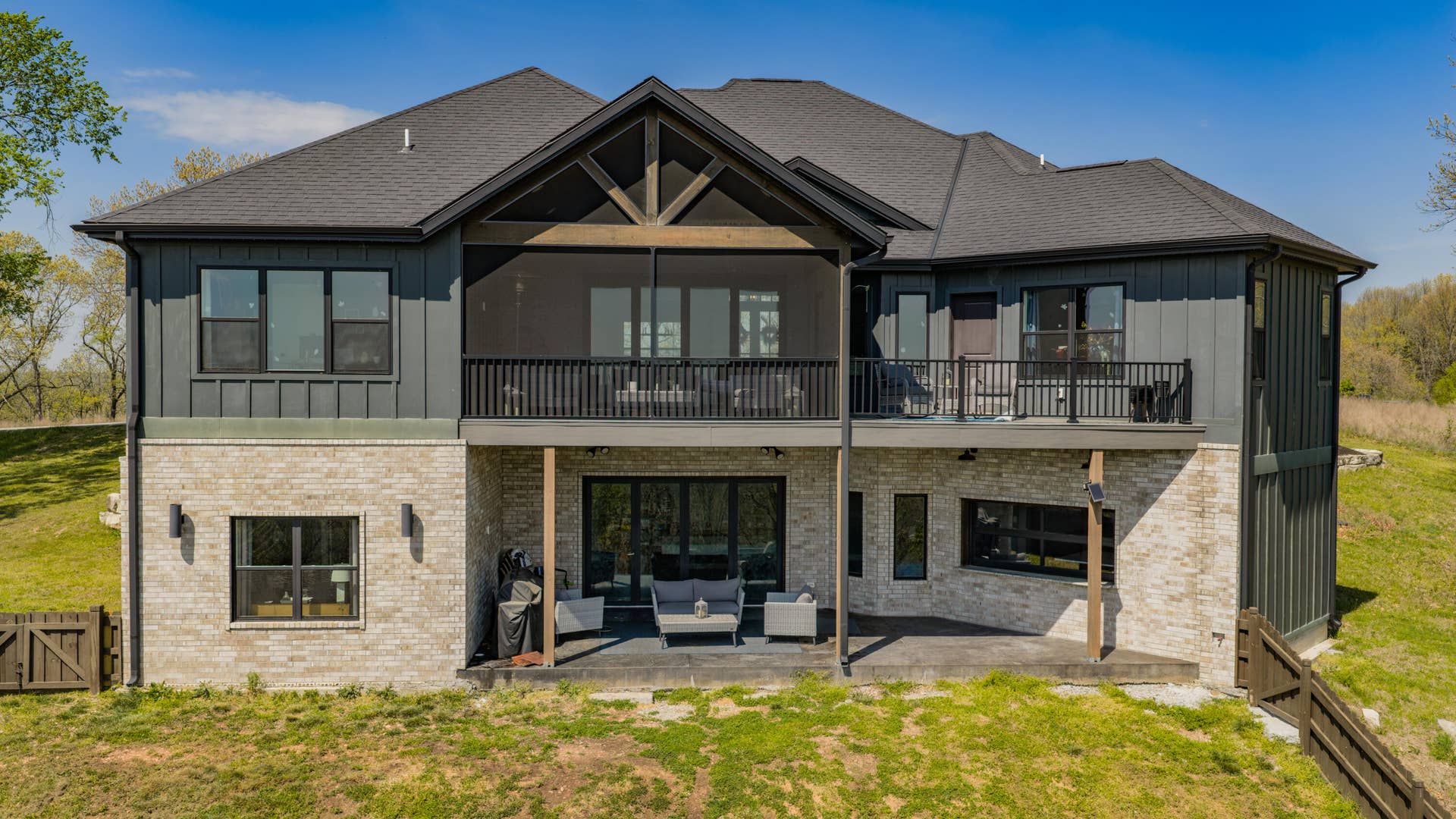 226 Chalcedony Court, Branson West, MO 65737 Back of home