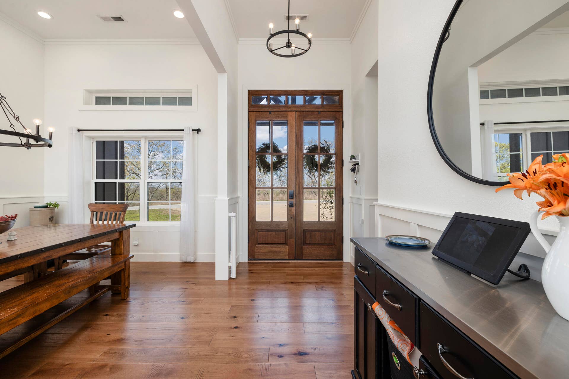 226 Chalcedony Court, Branson West, MO 65737 Foyer