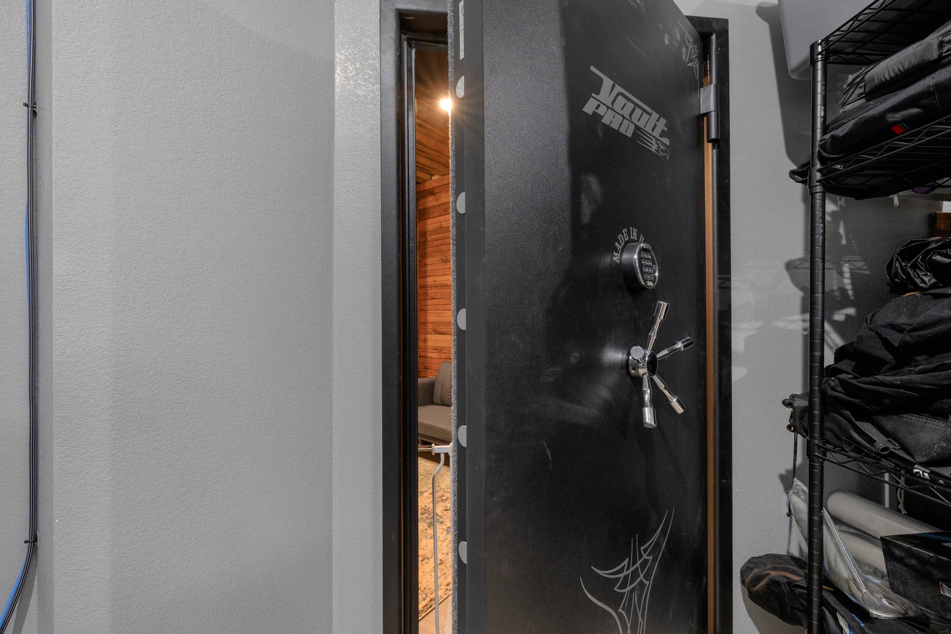 226 Chalcedony Court, Branson West, MO 65737 Safe room door