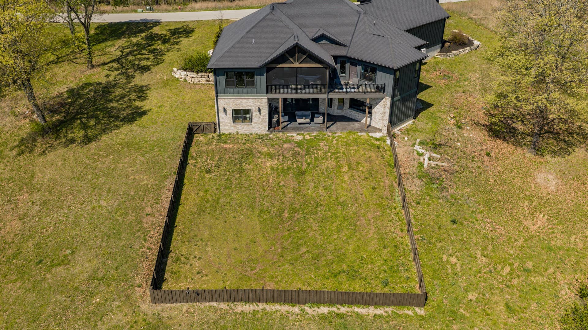 226 Chalcedony Court, Branson West, MO 65737 Air Home 10