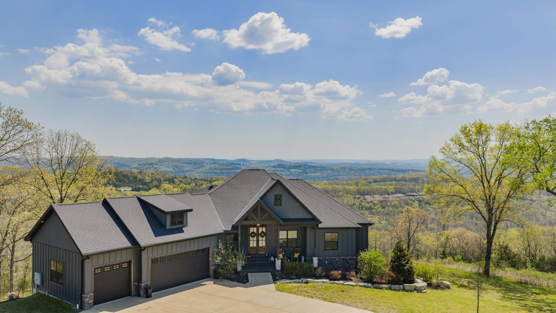 226 Chalcedony Court, Branson West, MO 65737 Air Home 2