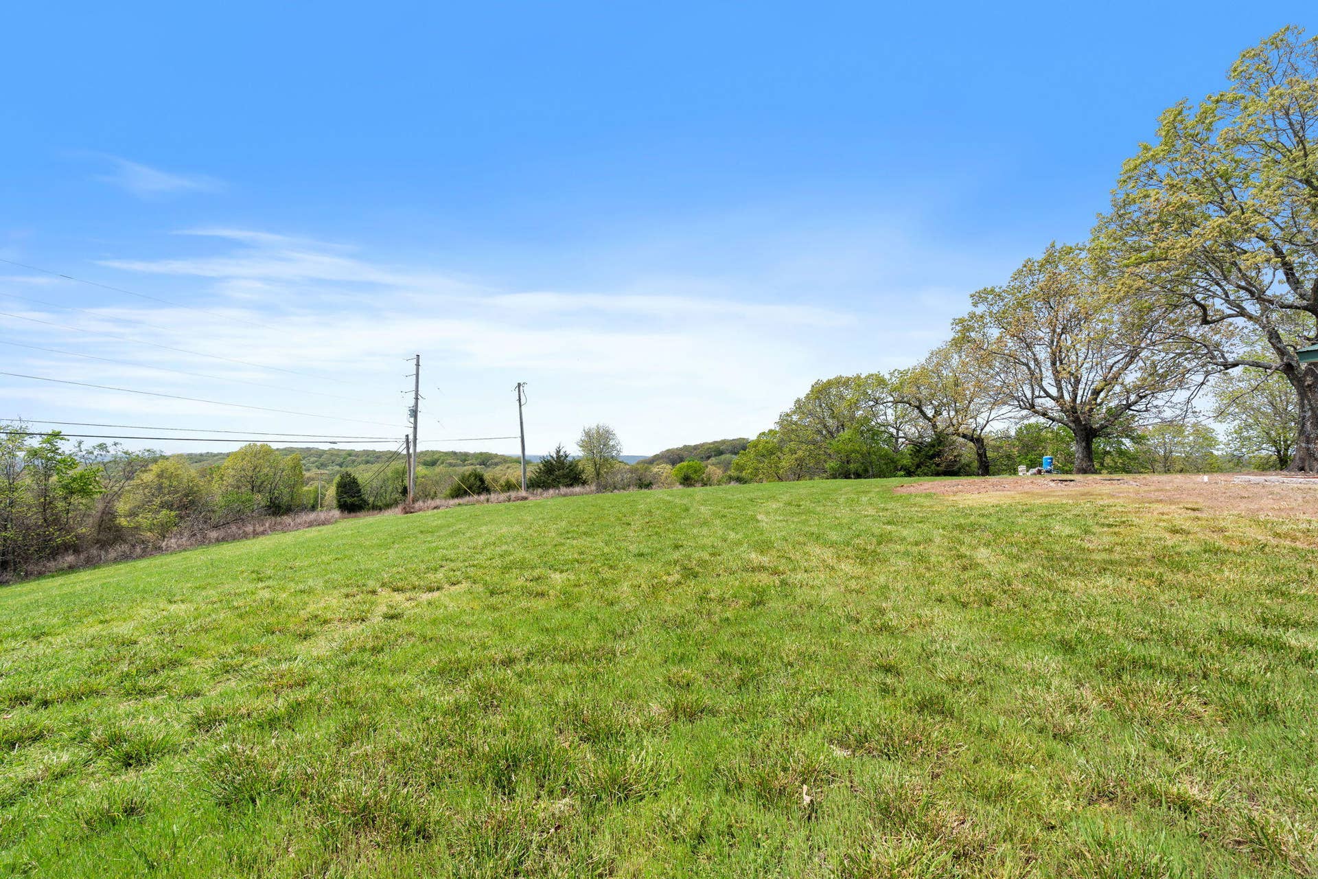 55 Kearney Lane, Reeds Spring, MO 65737 55-Kearney-Ln-Spacious-Acreage