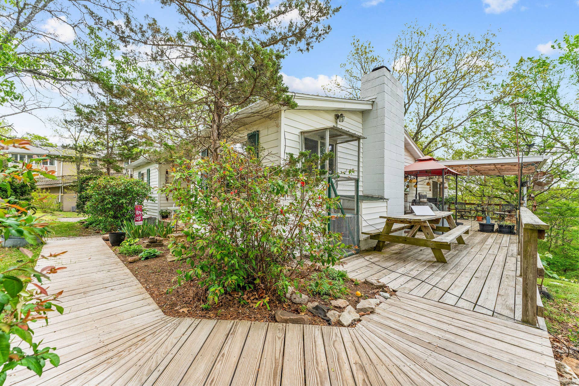 Deck