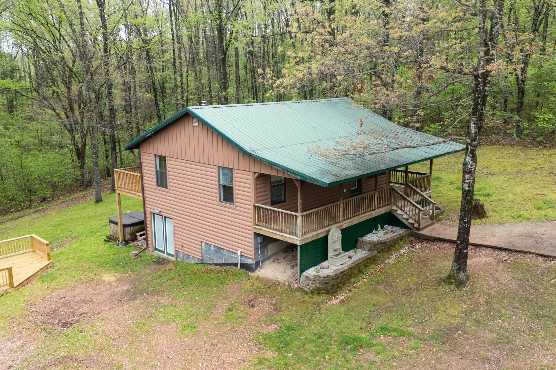 250 Little Road Lane, Reeds Spring, MO 65737 DJI_20260415115800_0001_D