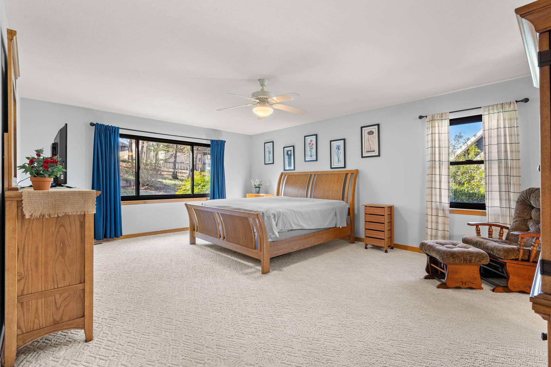 245 Wildflower Road, Kimberling City, MO 65686 245-Wildflower-Rd-Spacious-Master-Suite