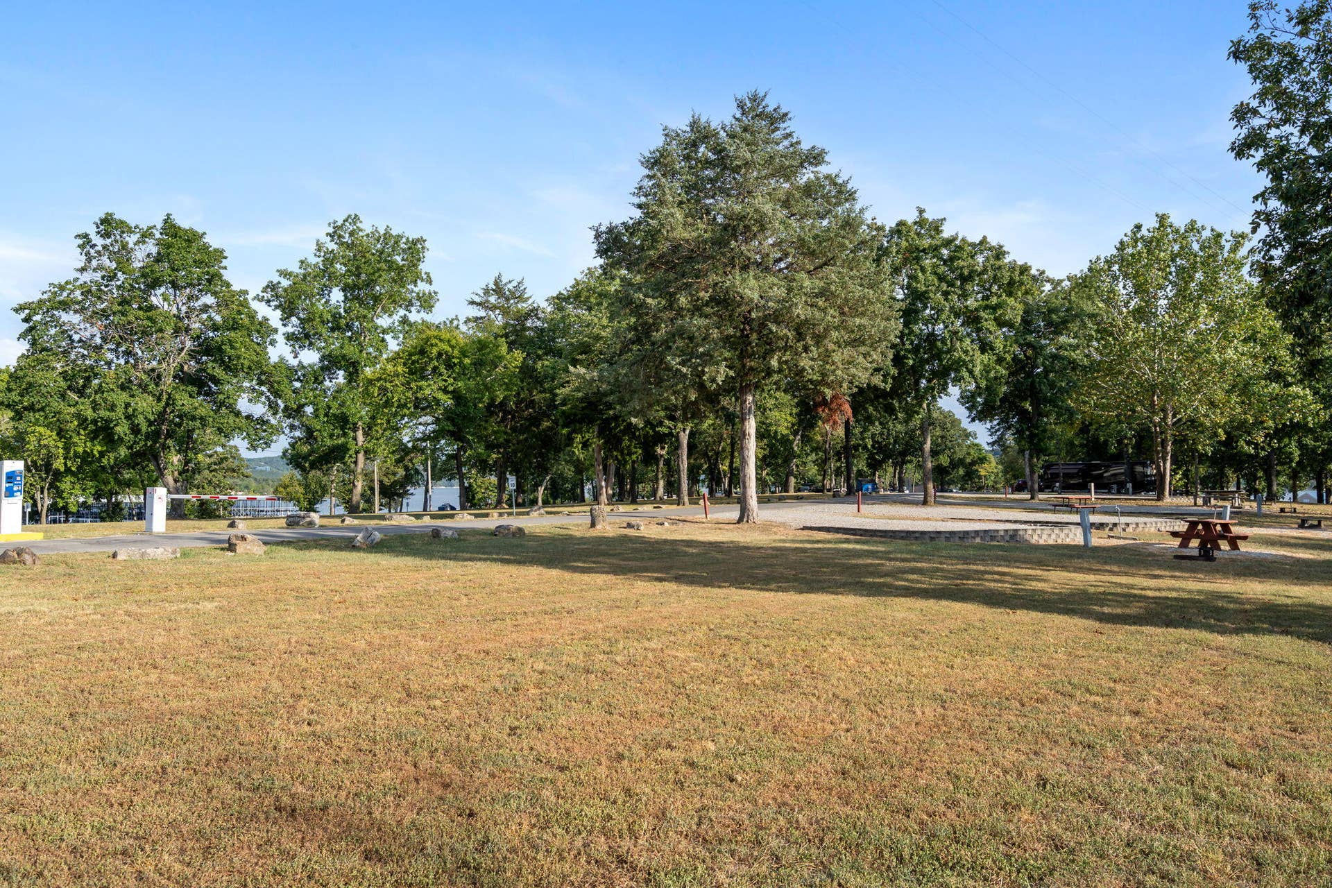 PORT OF KIMBERLING MARINA (23)