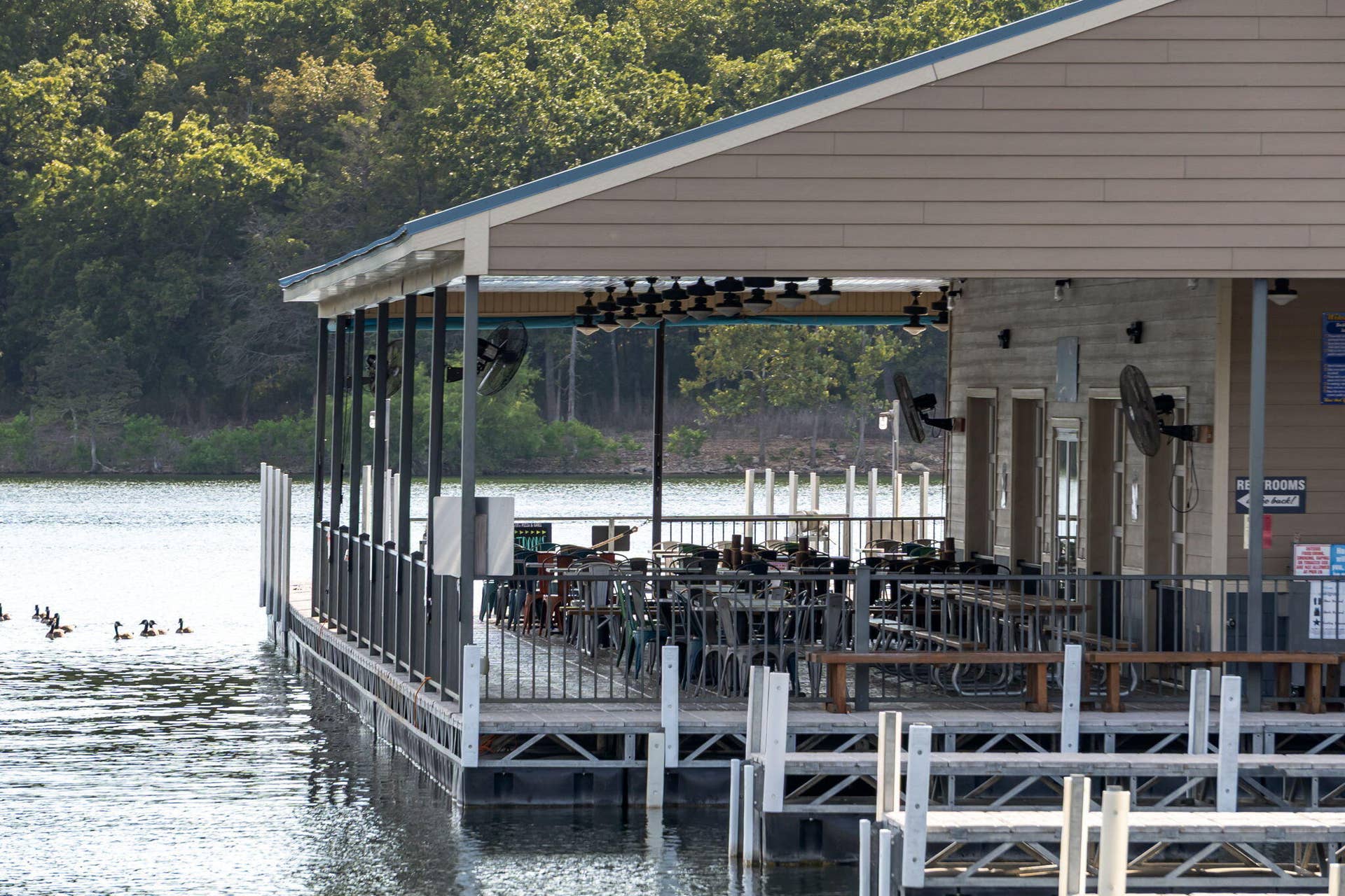 PORT OF KIMBERLING MARINA (10)
