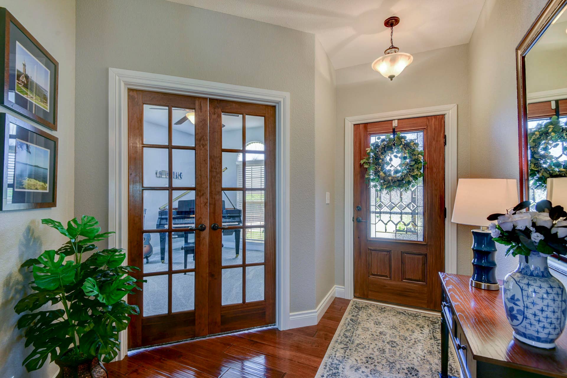 Bonus Room French doors