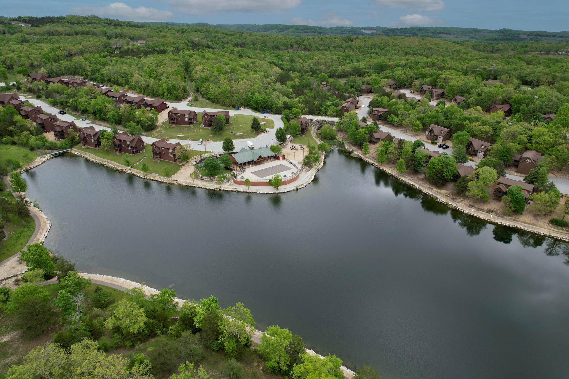 111 (#136) Garber Avenue, Branson West, MO 65737 Nearby Pool/Lake