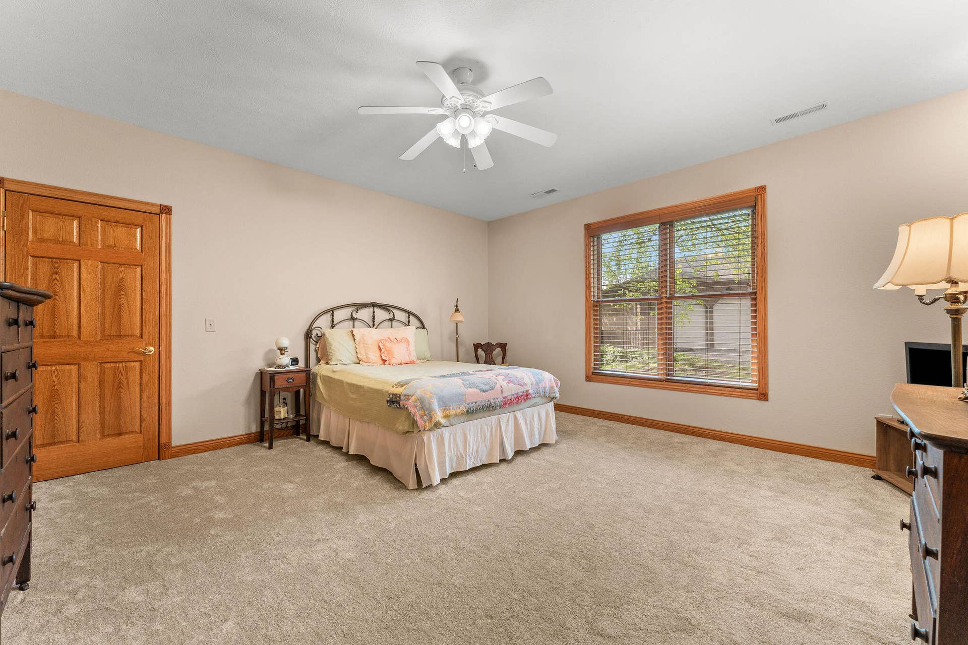 2nd 16x16 Bedroom