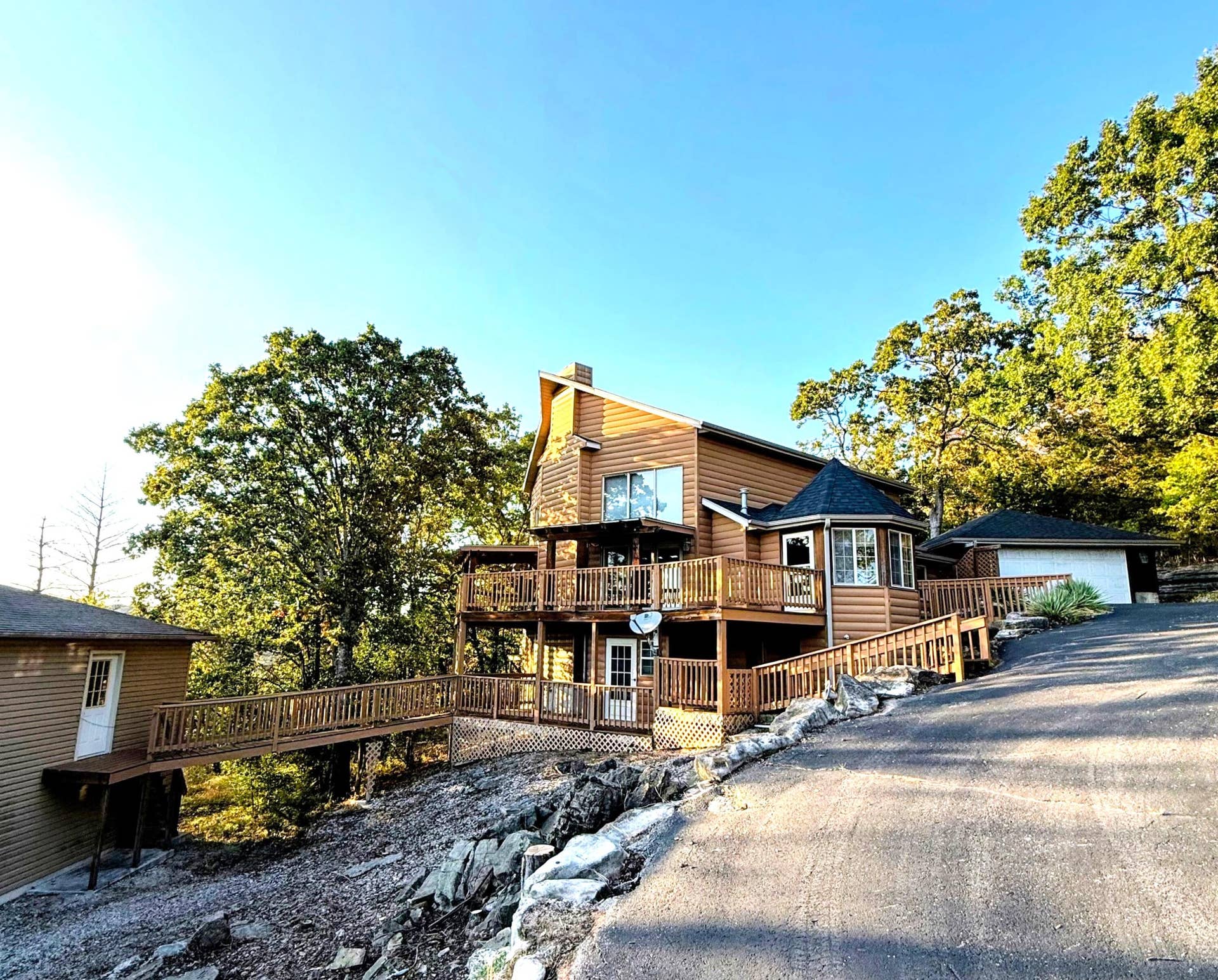 127 Kachina Trail, Branson West, MO 65737 IMG_20260929_070612~2