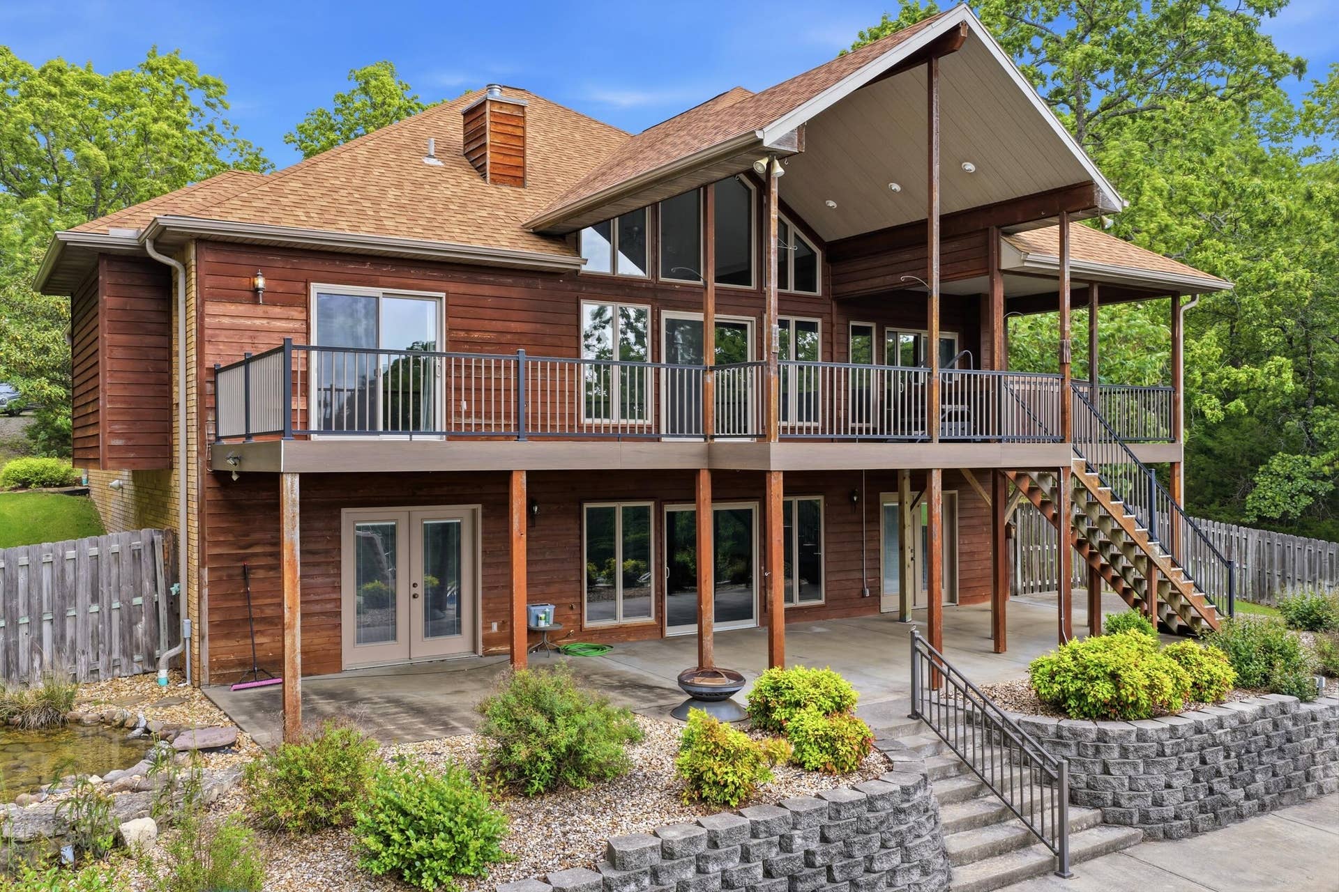 536 Morgan Trail, Branson West, MO 65737 Well-Designed Hardscapes