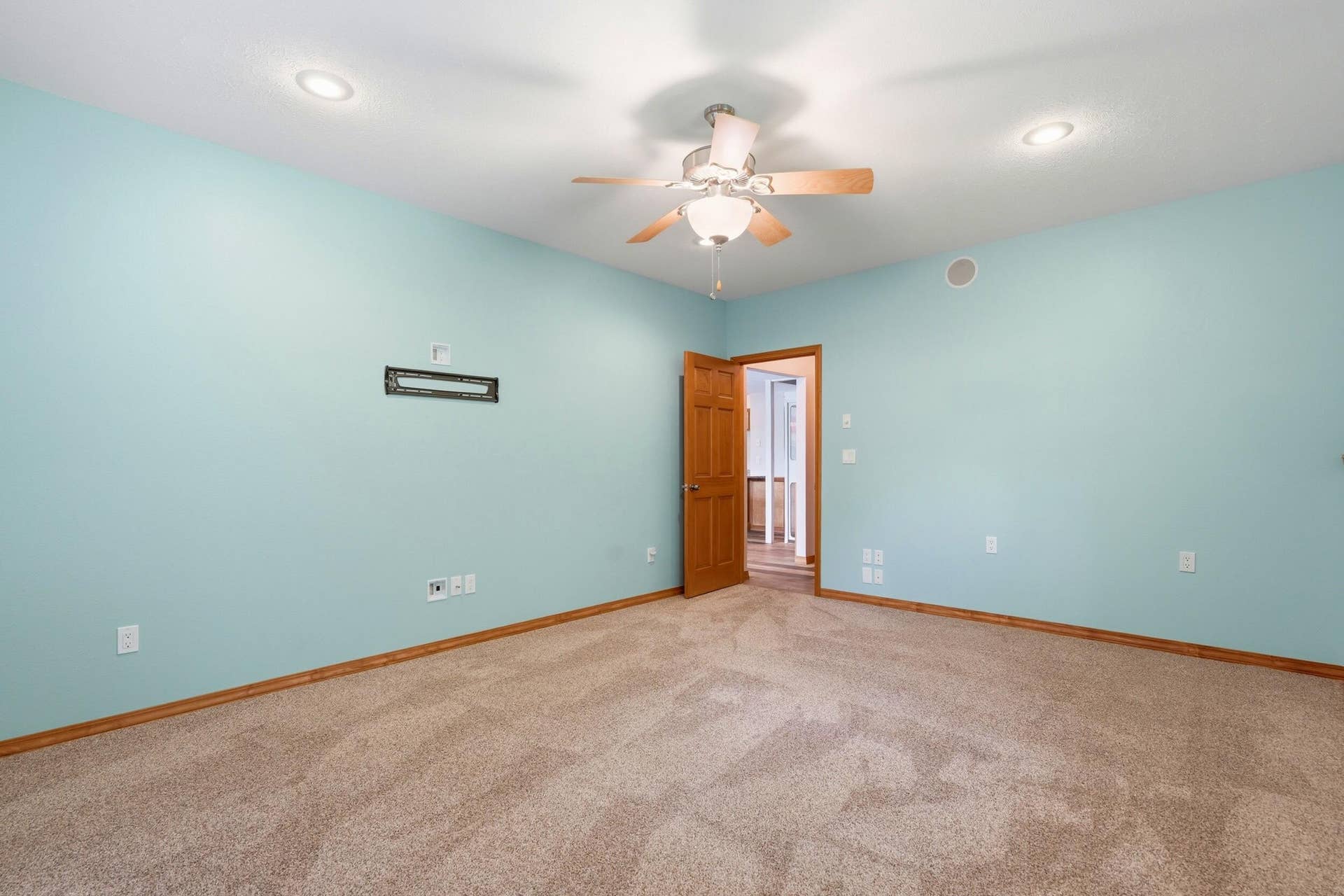 536 Morgan Trail, Branson West, MO 65737 Neat And Clean