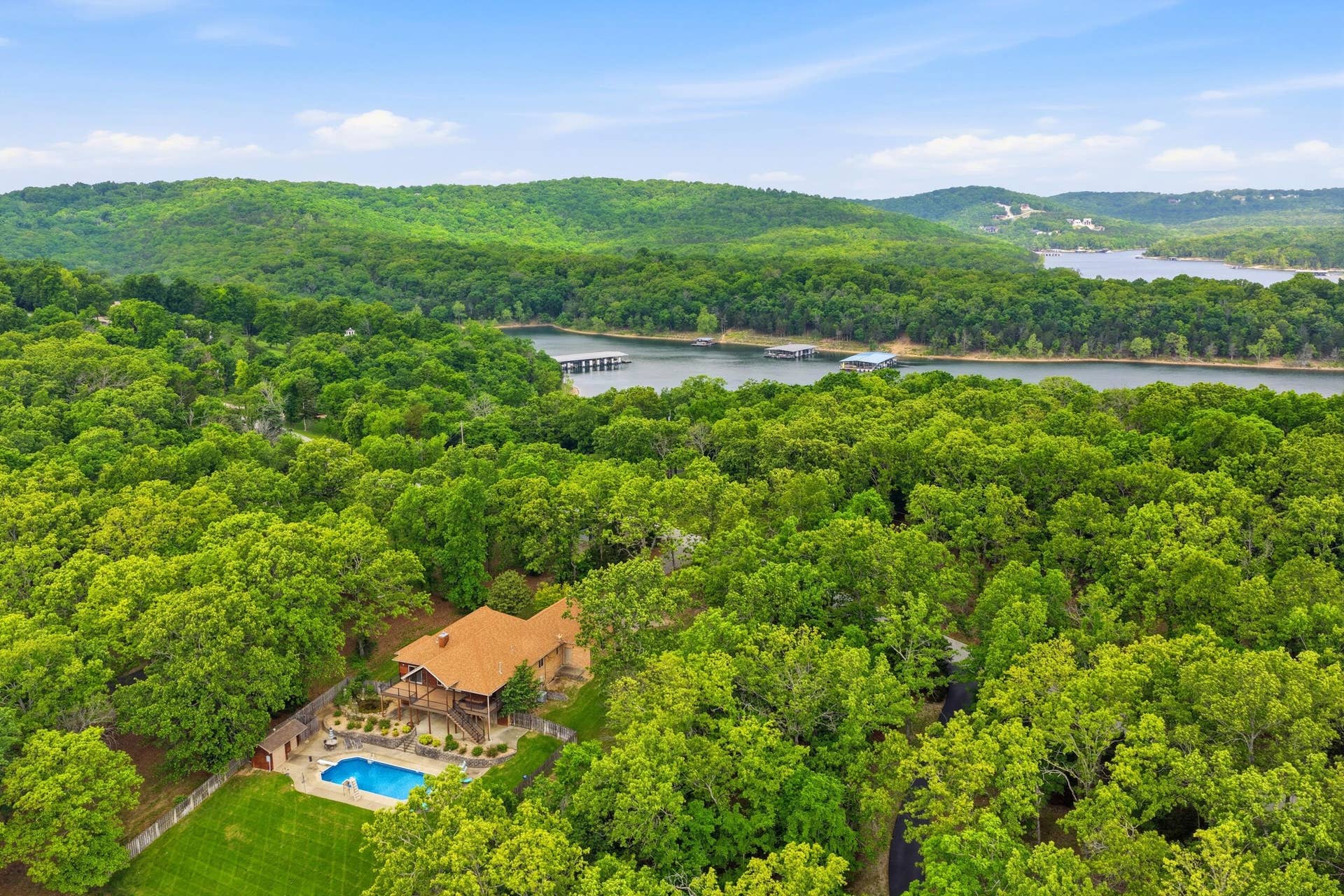 536 Morgan Trail, Branson West, MO 65737 Lake Life, Elevated