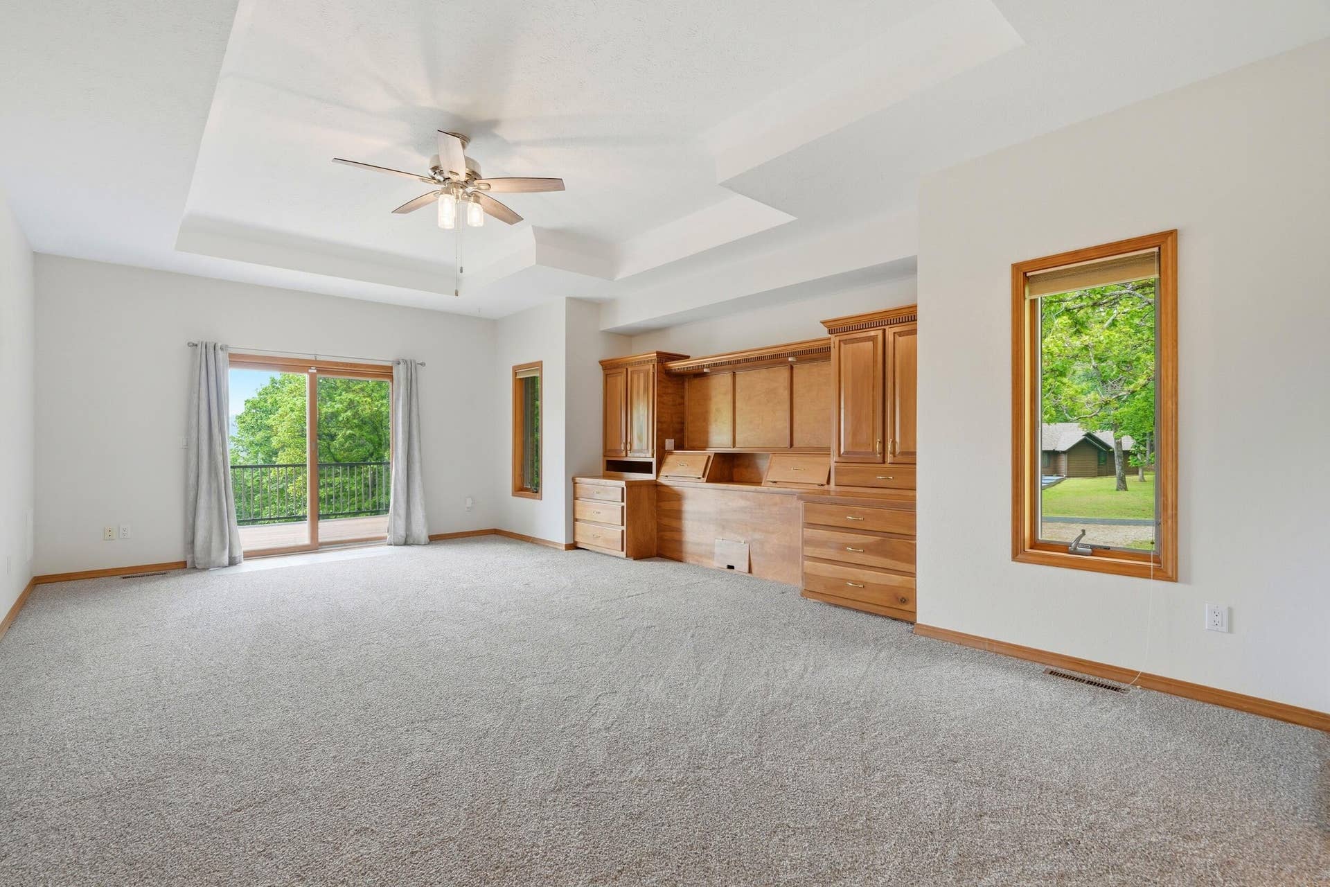 536 Morgan Trail, Branson West, MO 65737 Primary Suite - Main Floor