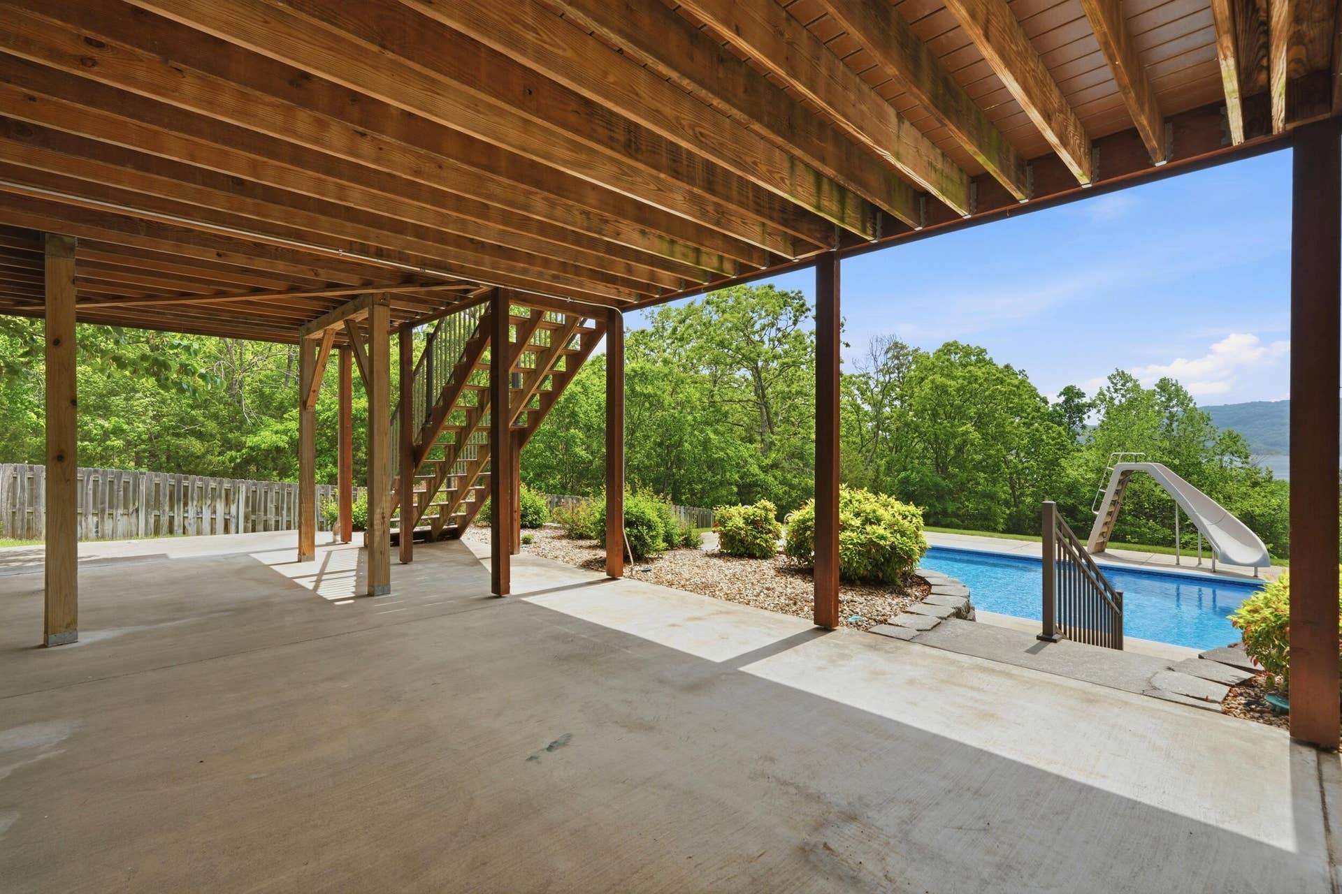 536 Morgan Trail, Branson West, MO 65737 Covered Patio - Lower Level