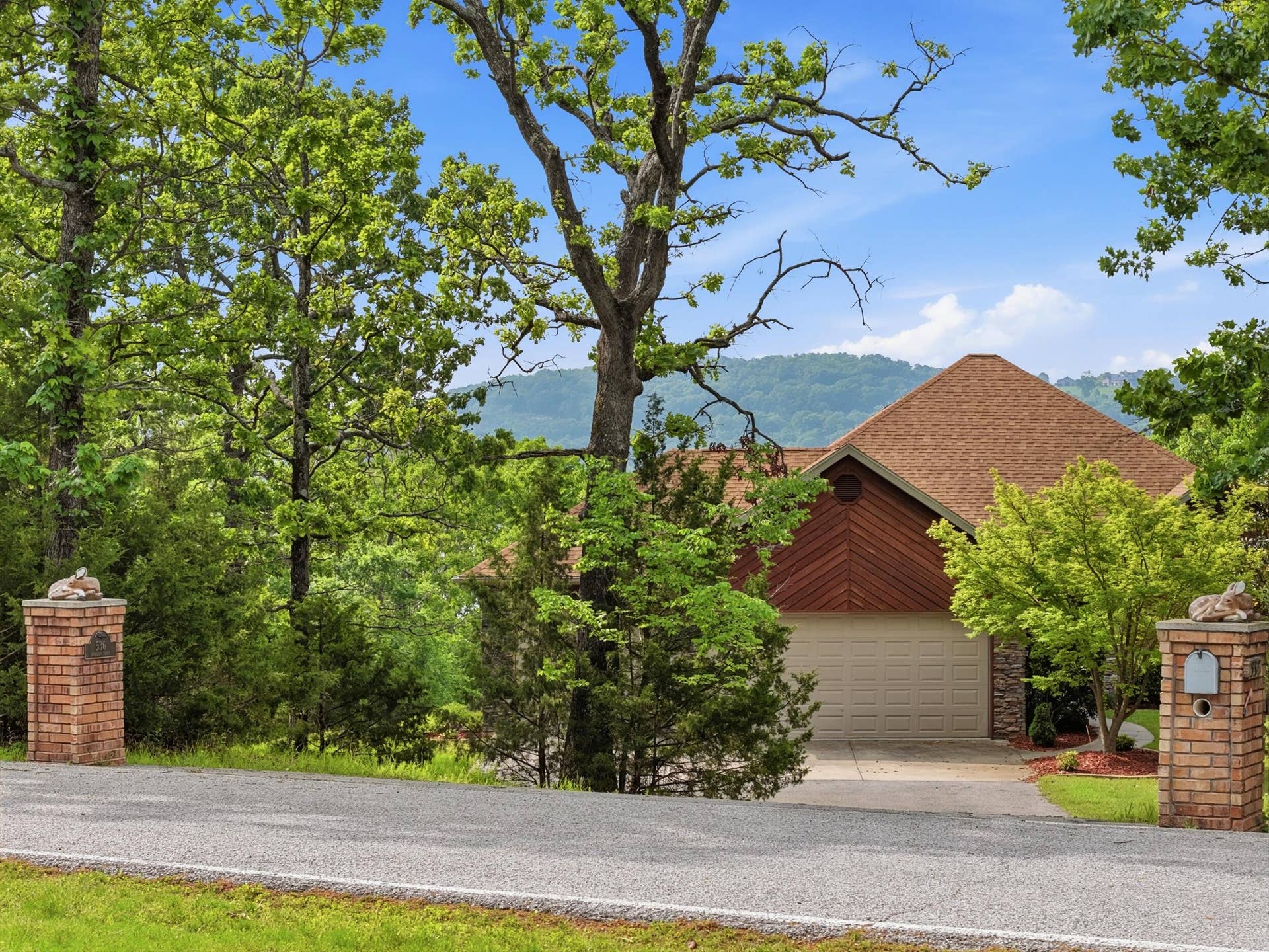 536 Morgan Trail, Branson West, MO 65737 Tucked In The Trees