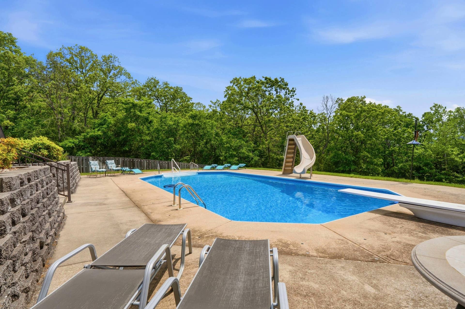 536 Morgan Trail, Branson West, MO 65737 Your Private Resort Escape