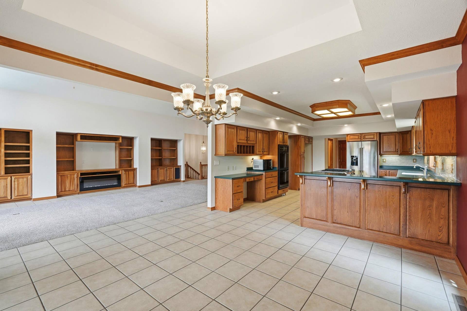536 Morgan Trail, Branson West, MO 65737 Cook, Dine, Gather