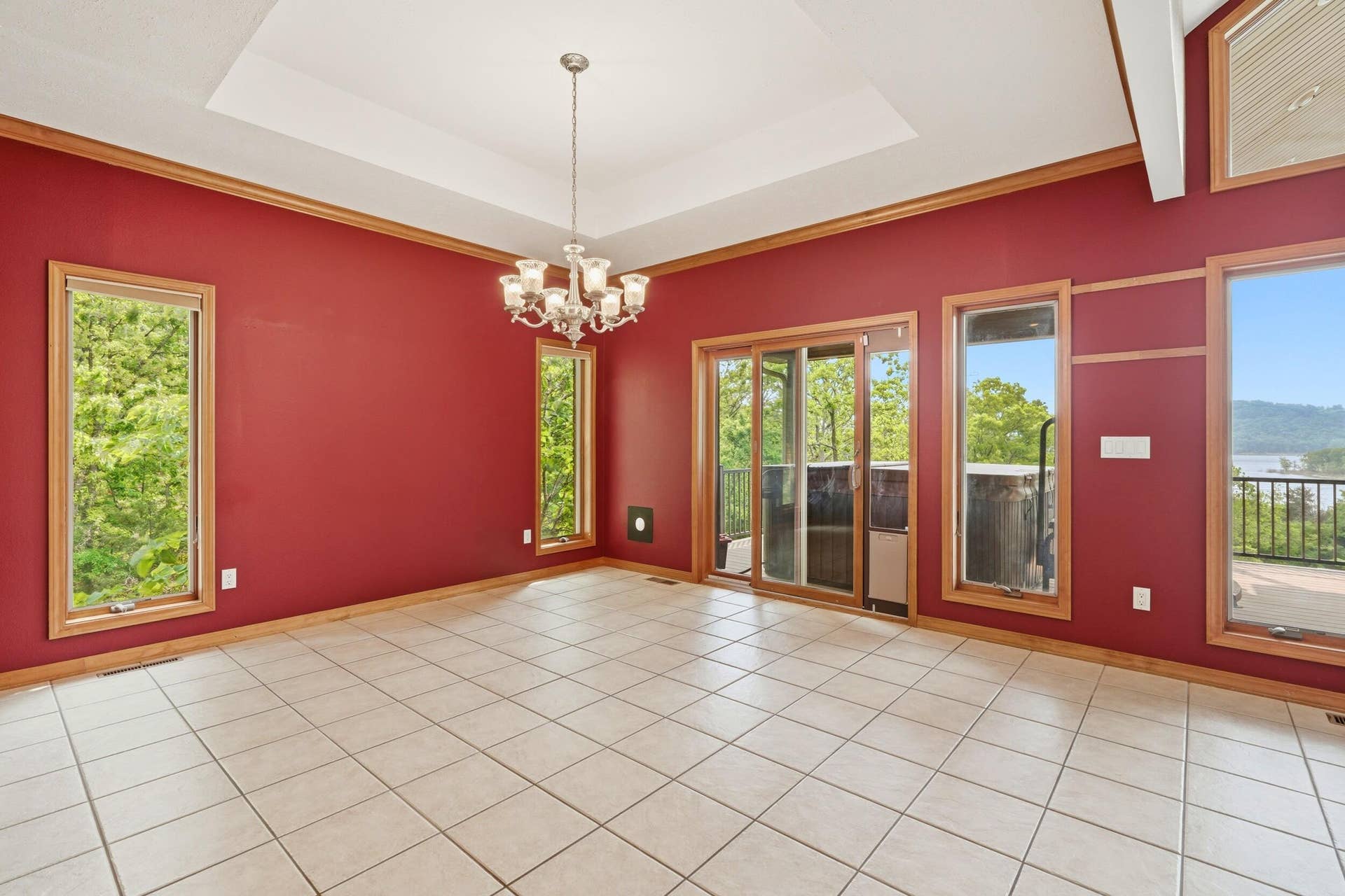 536 Morgan Trail, Branson West, MO 65737 Dining With A View