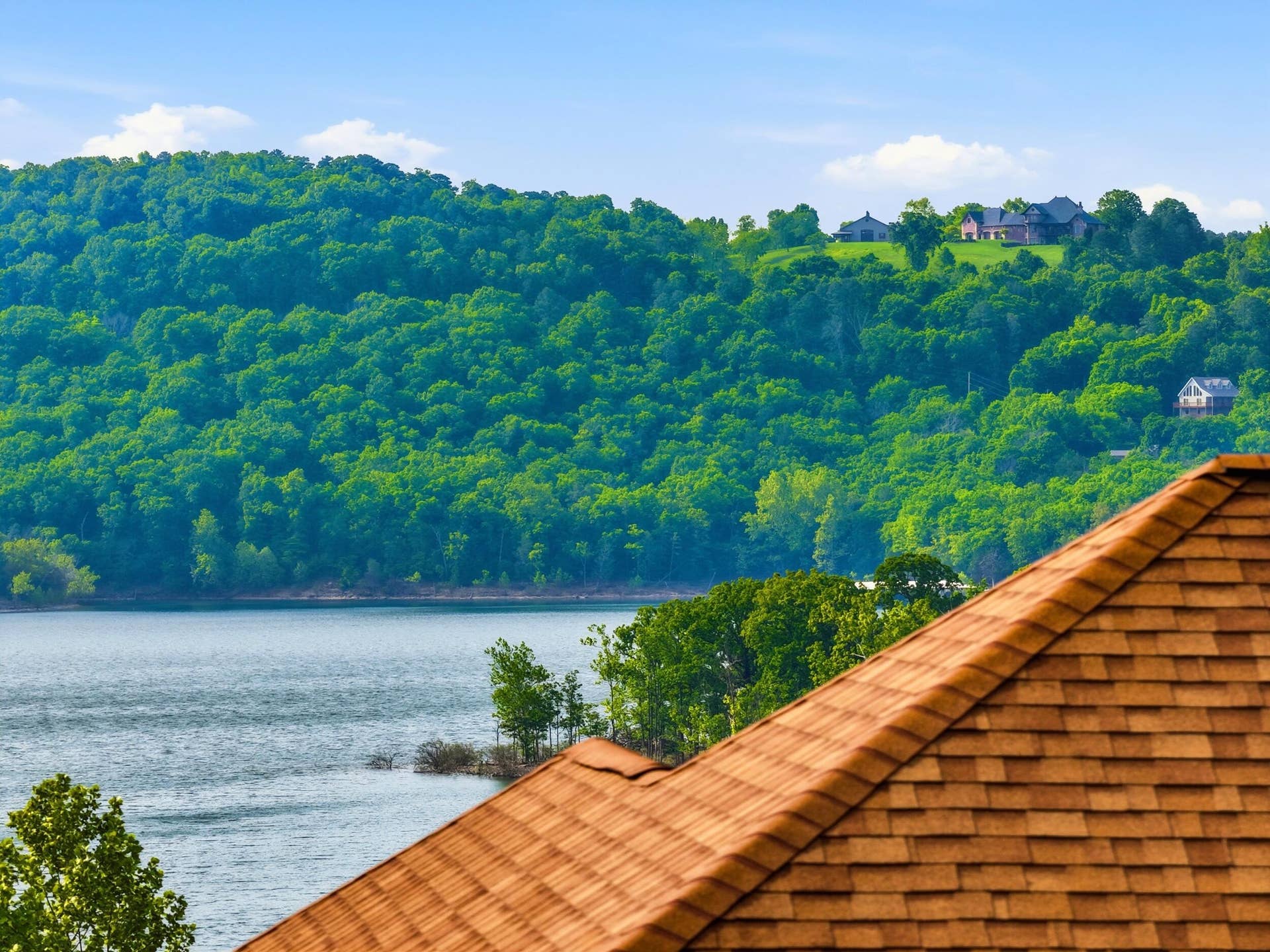 536 Morgan Trail, Branson West, MO 65737 Breathtaking Lake Vistas