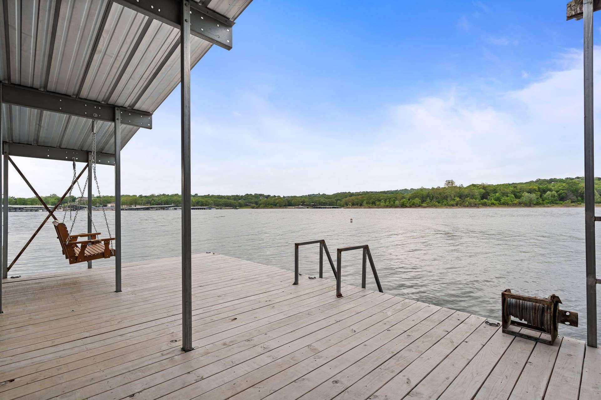 599 Holiday Acres Circle, Branson West, MO 65737 599-Holiday-Acres-Cir-Boat-Slip-Access