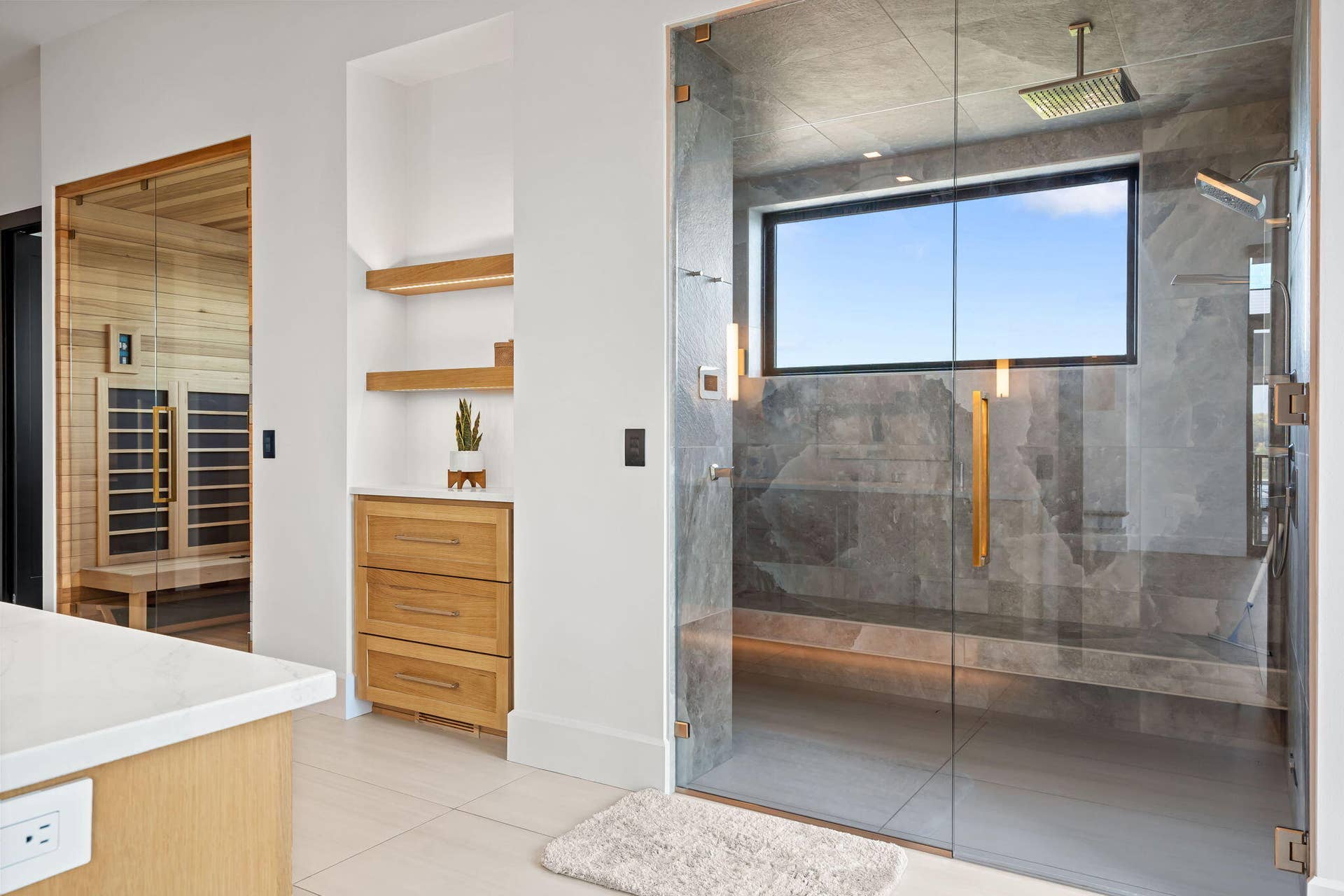 207 Main Channel Drive, Kimberling City, MO 65686 207-Main-Channel-Dr-Modern-Ensuite