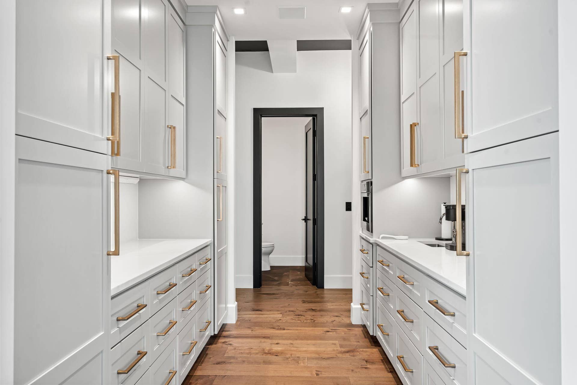 207 Main Channel Drive, Kimberling City, MO 65686 207-Main-Channel-Dr-Hallway-Interior