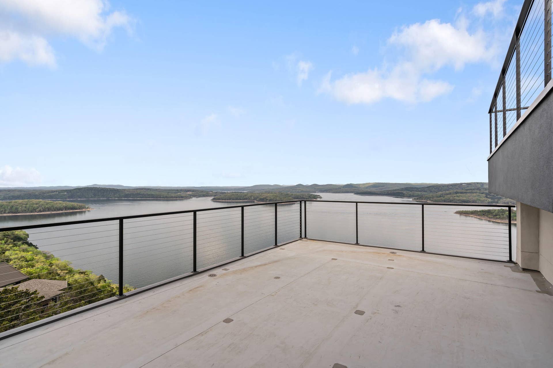207 Main Channel Drive, Kimberling City, MO 65686 207-Main-Channel-Dr-Outdoor-Lounge