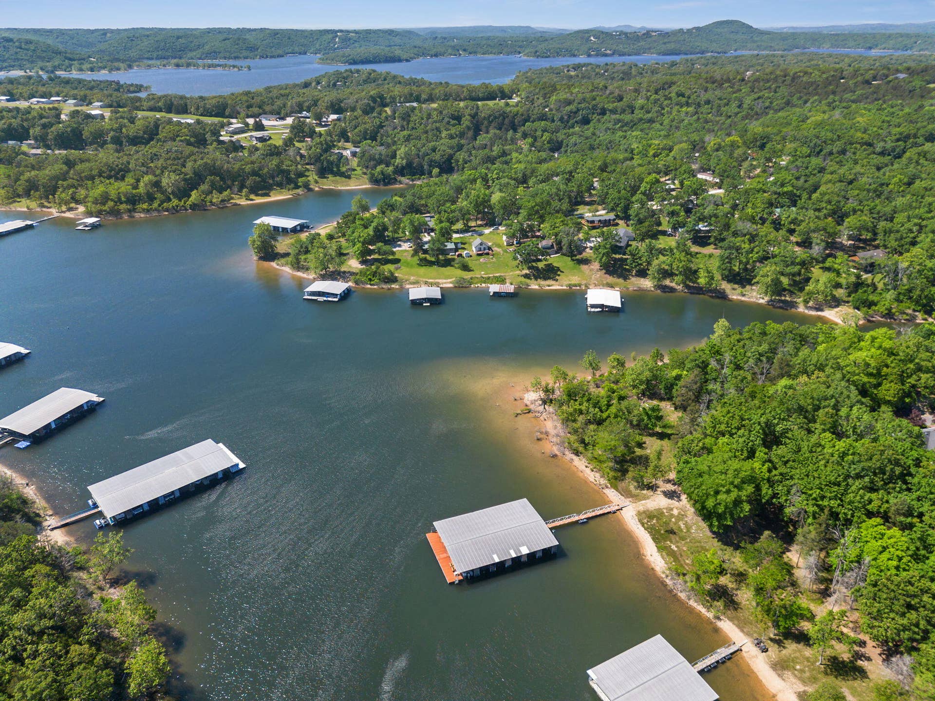 252-Sleepy-Hollow-Blue-Water-Slip