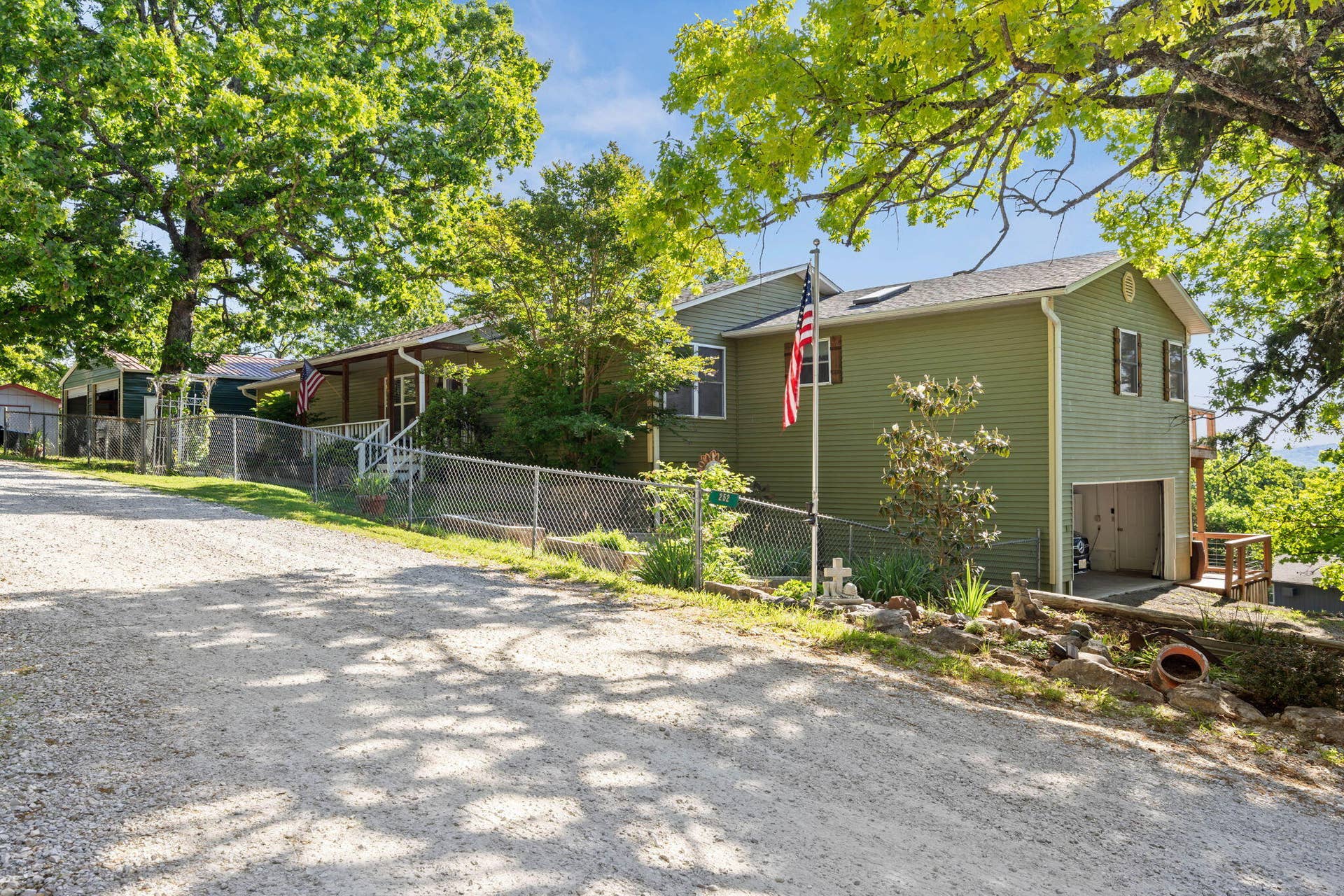 252-Sleepy-Hollow-Lake-Area-Home