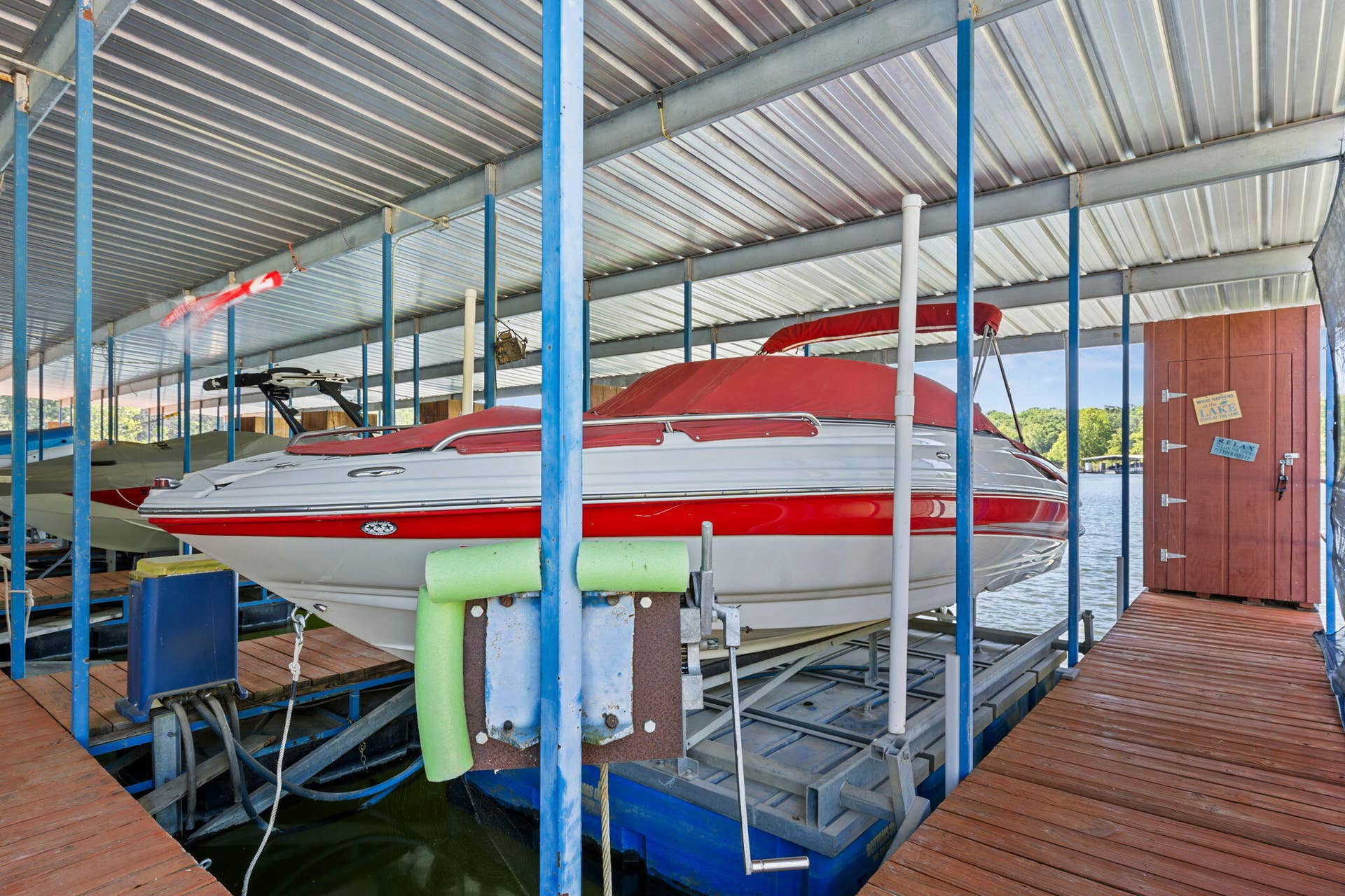 252-Sleepy-Hollow-Water-Boat-Slip