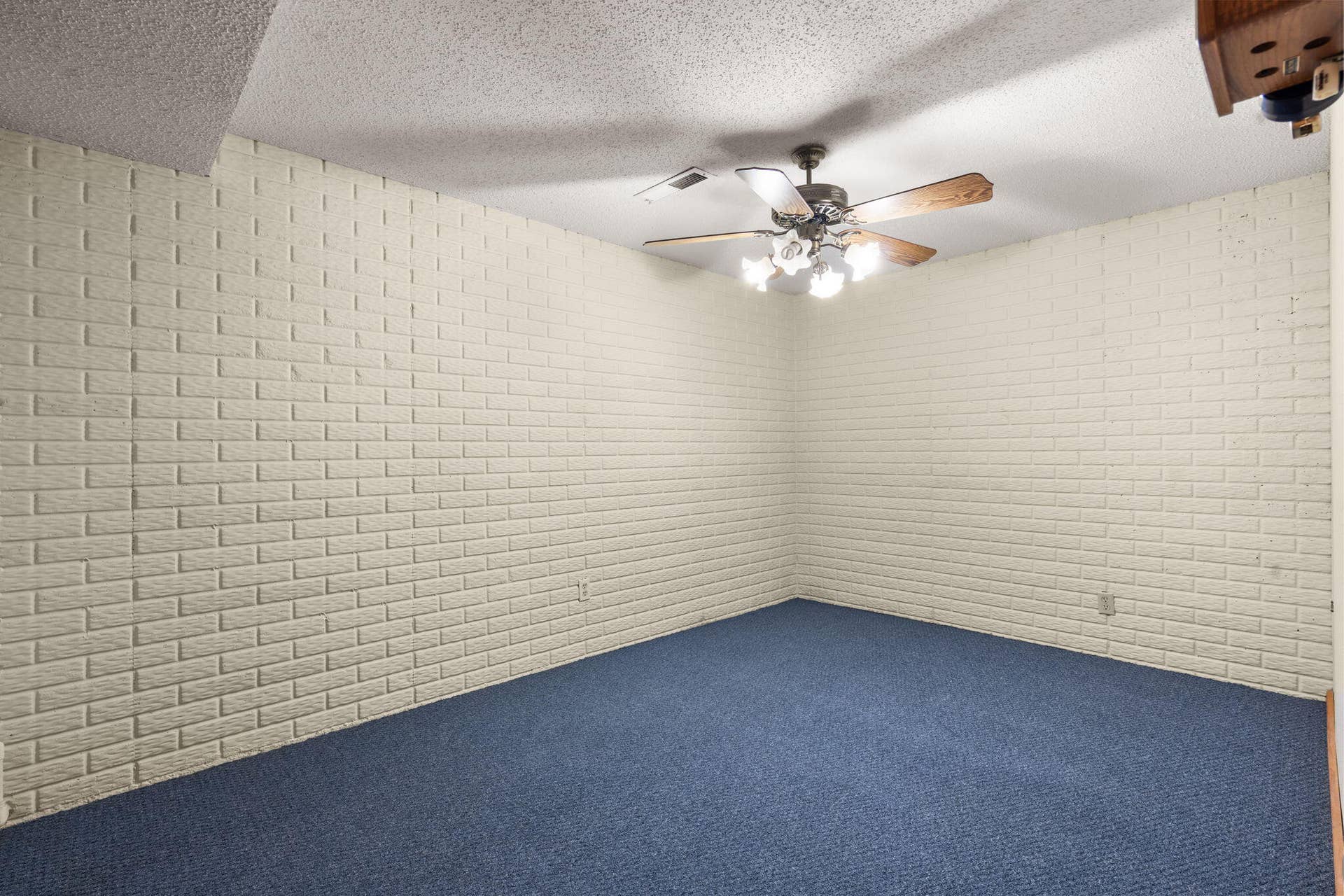 166-Terrace-Park-Rd-Bedroom-Retreat