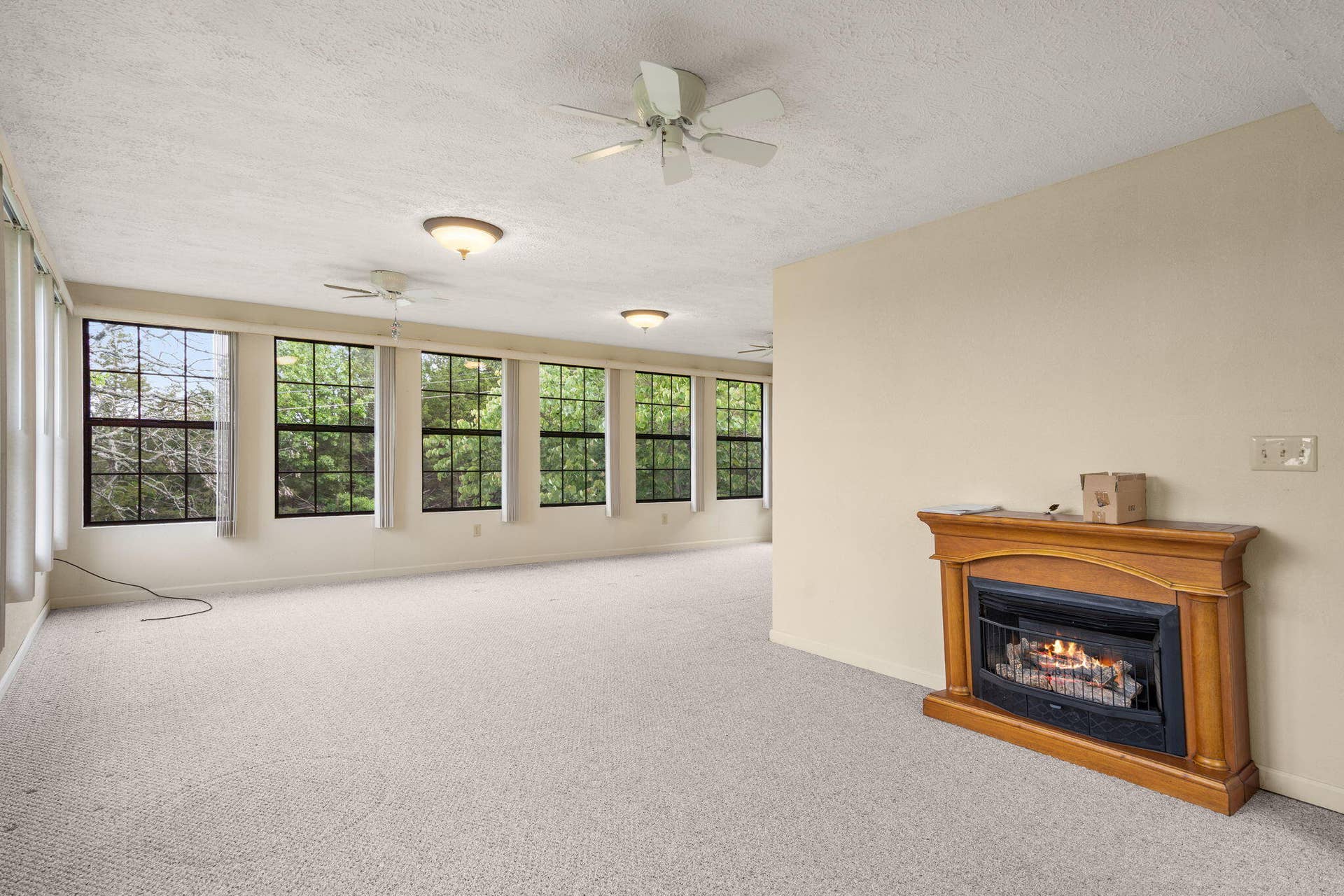 166-Terrace-Park-Rd-Move-in-Porch
