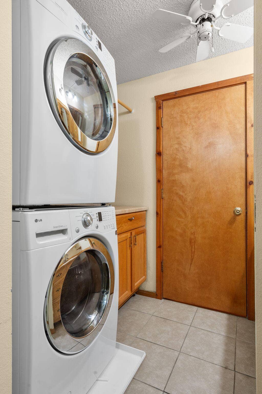 166-Terrace-Park-Rd-Functional-Laundry