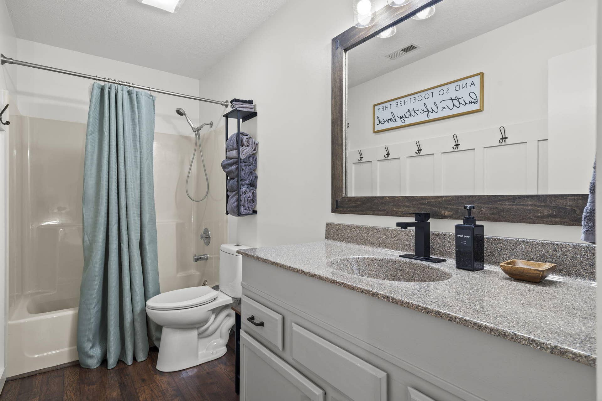 289 Notch Lane, #6, Branson West, MO 65737 23-web-or-mls-DSC08819
