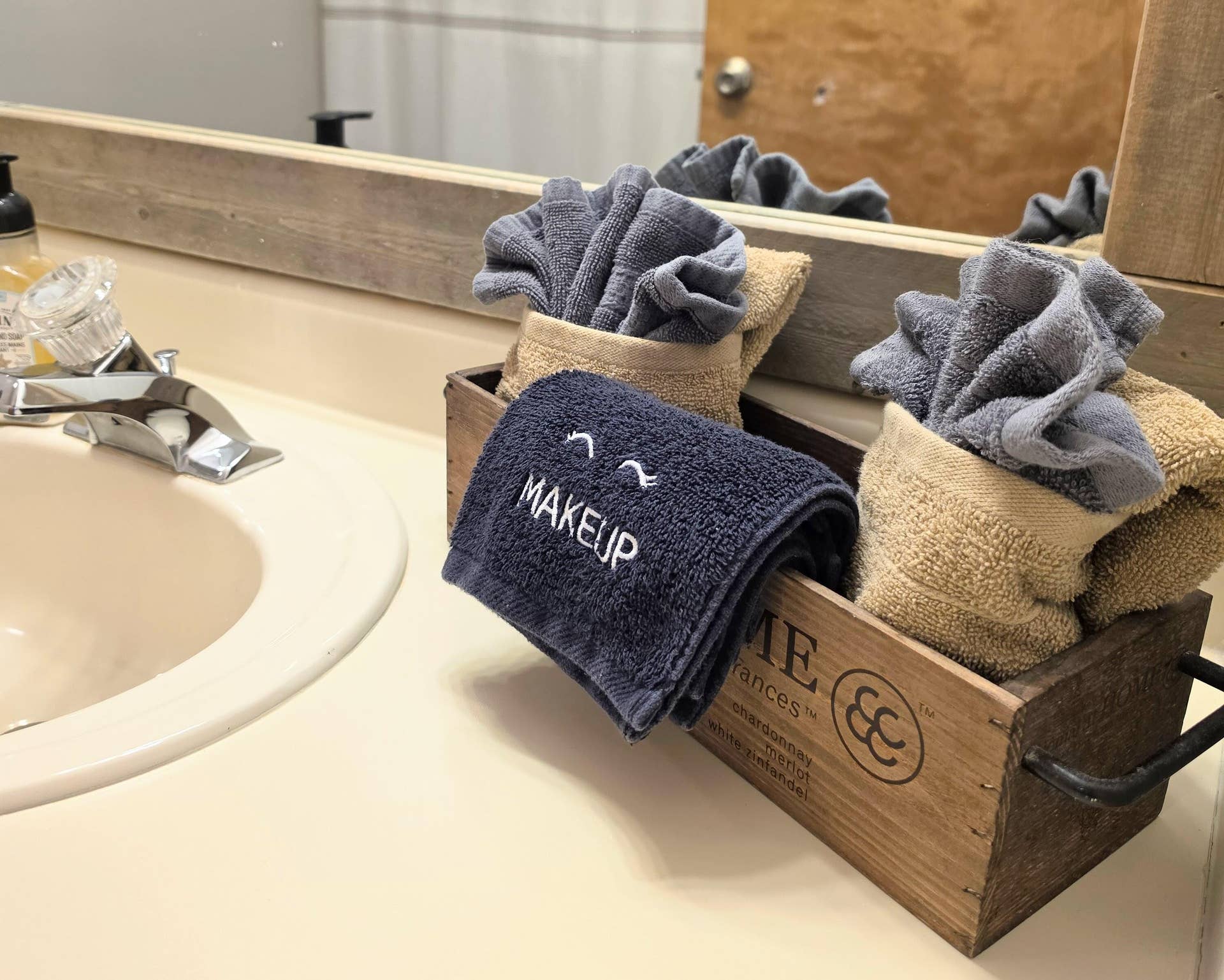 437 Notch Lane Building 16 Unit 9, Branson West, MO 65737 Cute Details