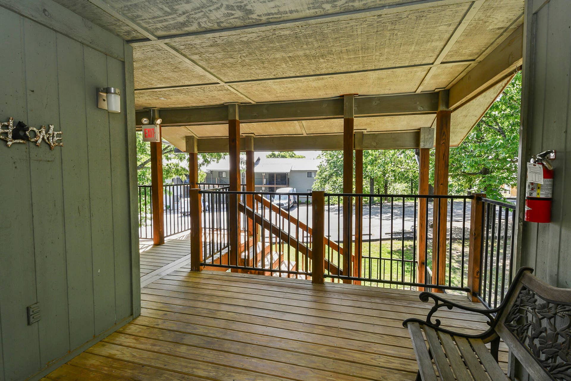 437 Notch Lane Building 16 Unit 9, Branson West, MO 65737 Front Entrance