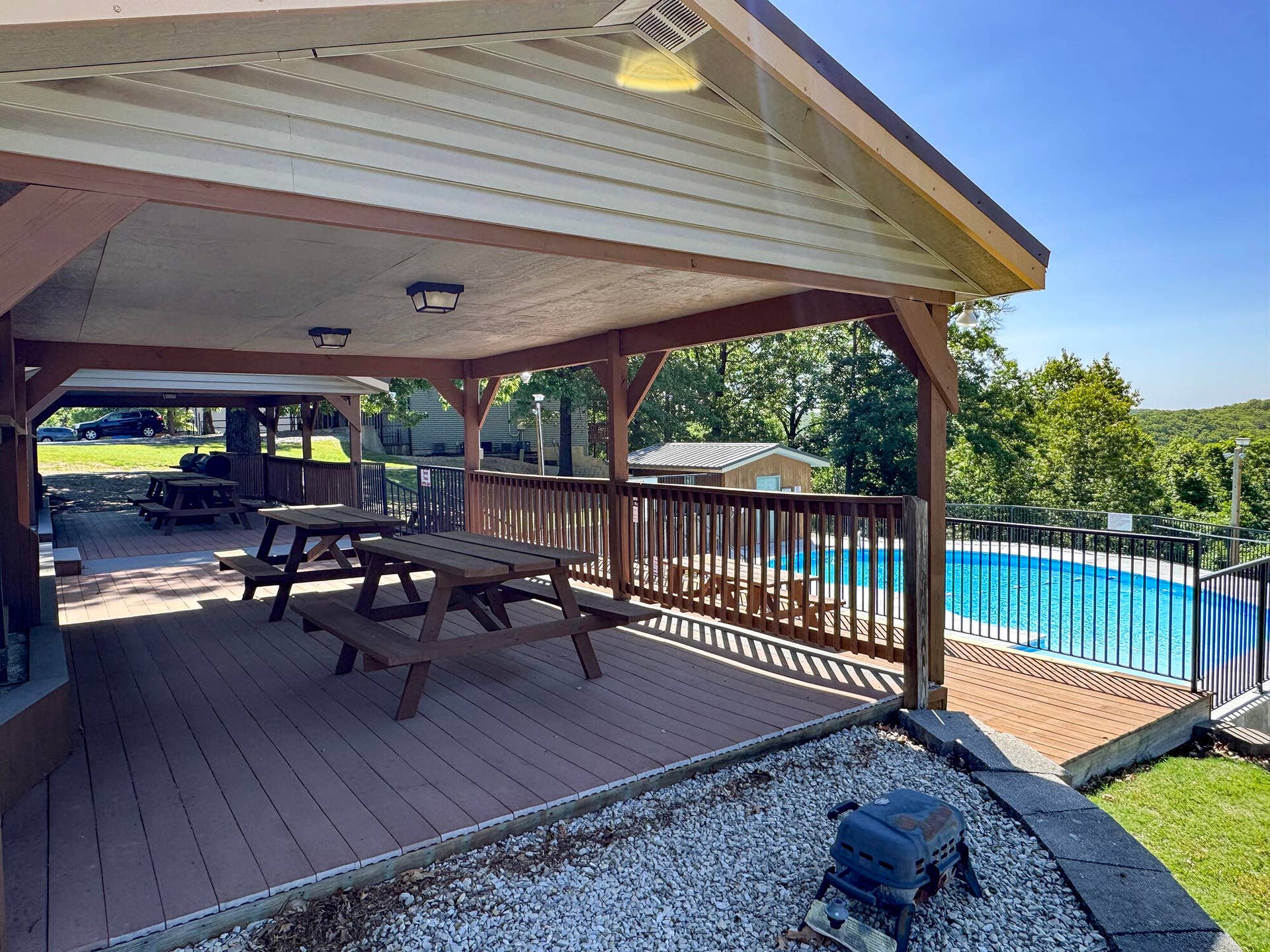 437 Notch Lane Building 16 Unit 9, Branson West, MO 65737 Pavilion/Pool