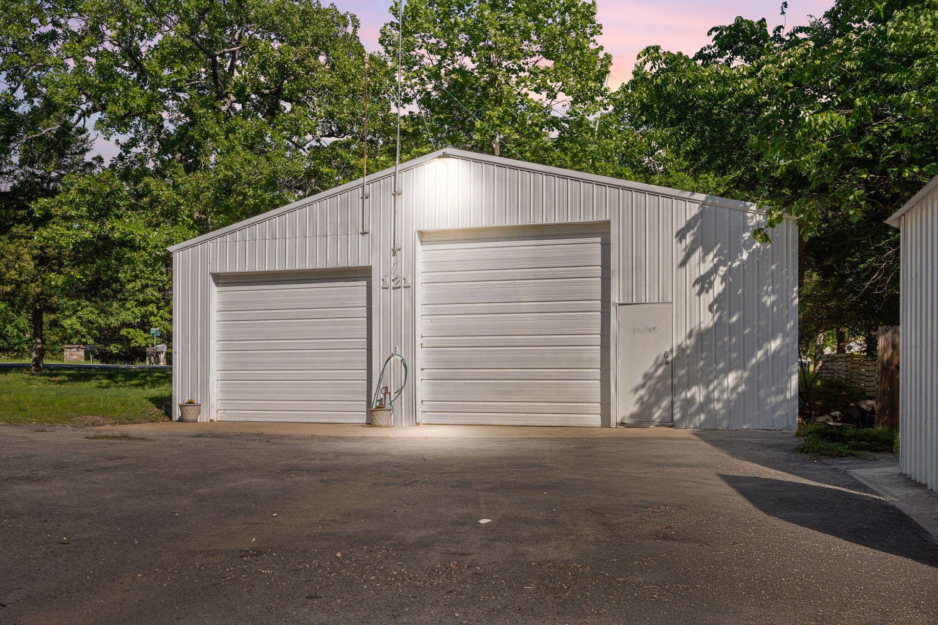121 Forest Lane, Kimberling City, MO 65686 121-Forest-Ln-Workshop-Home