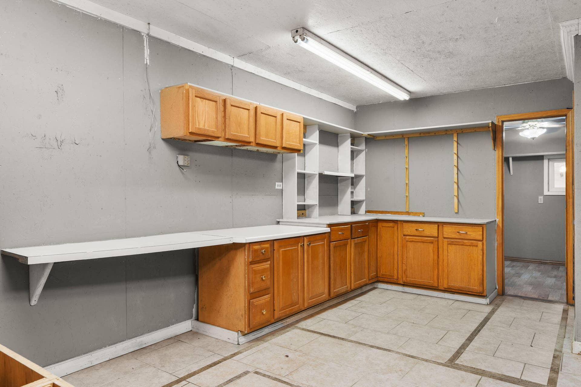 121 Forest Lane, Kimberling City, MO 65686 121-Forest-Ln-Gourmet-Kitchen