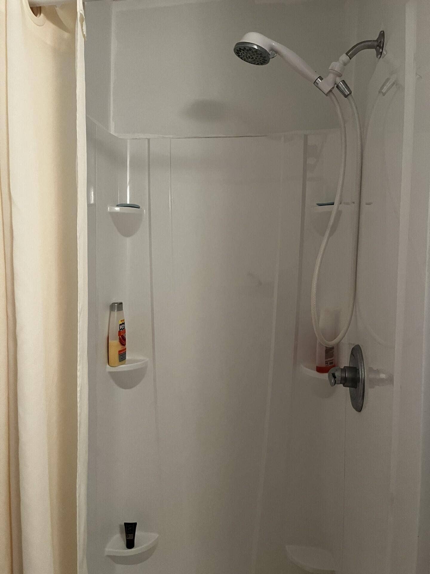 2nd Bath Shower
