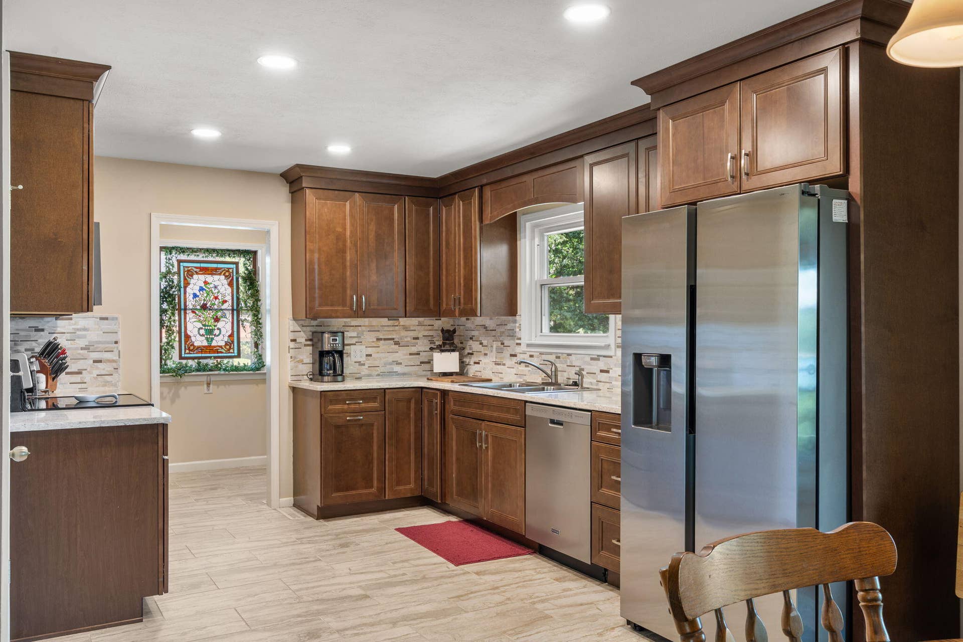9 Bridgeview Drive, Kimberling City, MO 65686 .