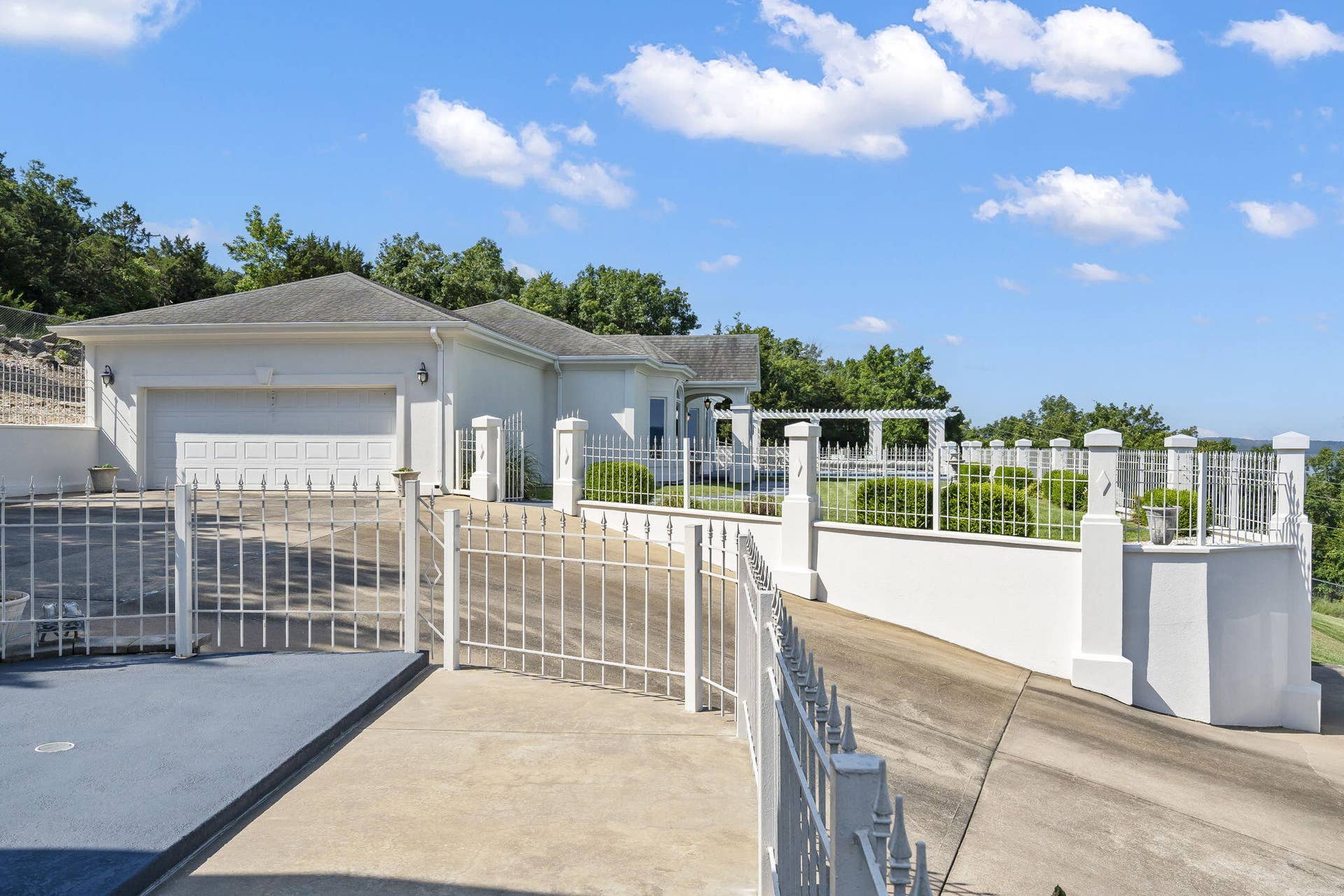 164 Omega Lane, Kimberling City, MO 65686 164-Omega-Ln-Lakefront-Masterpiece