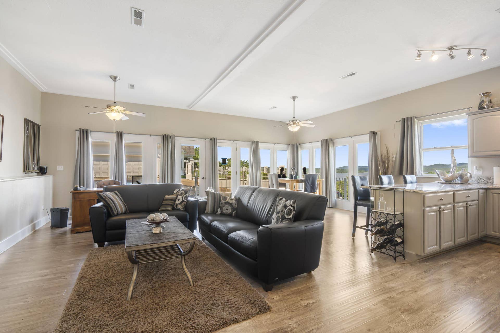 164 Omega Lane, Kimberling City, MO 65686 164-Omega-Ln-Luxury-Lake-Living