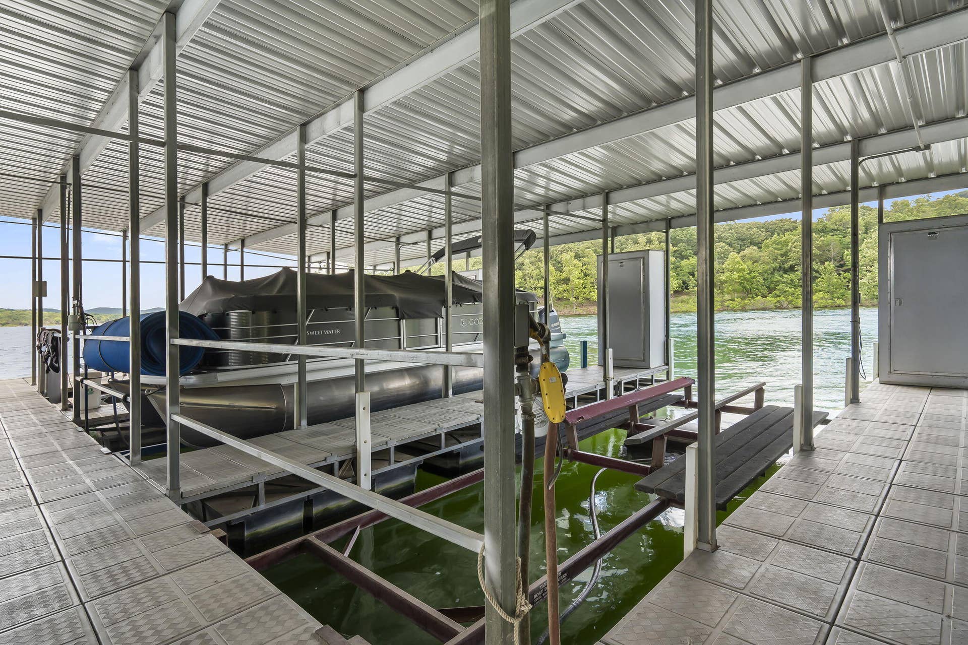 164 Omega Lane, Kimberling City, MO 65686 164-Omega-Ln-Boat-Dock-slip