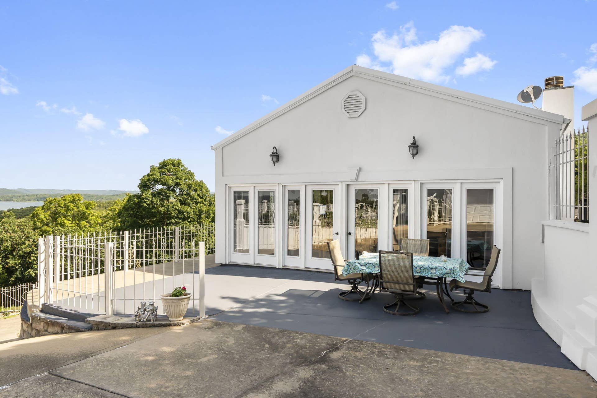 164 Omega Lane, Kimberling City, MO 65686 164-Omega-Ln-Table-Rock-Luxury