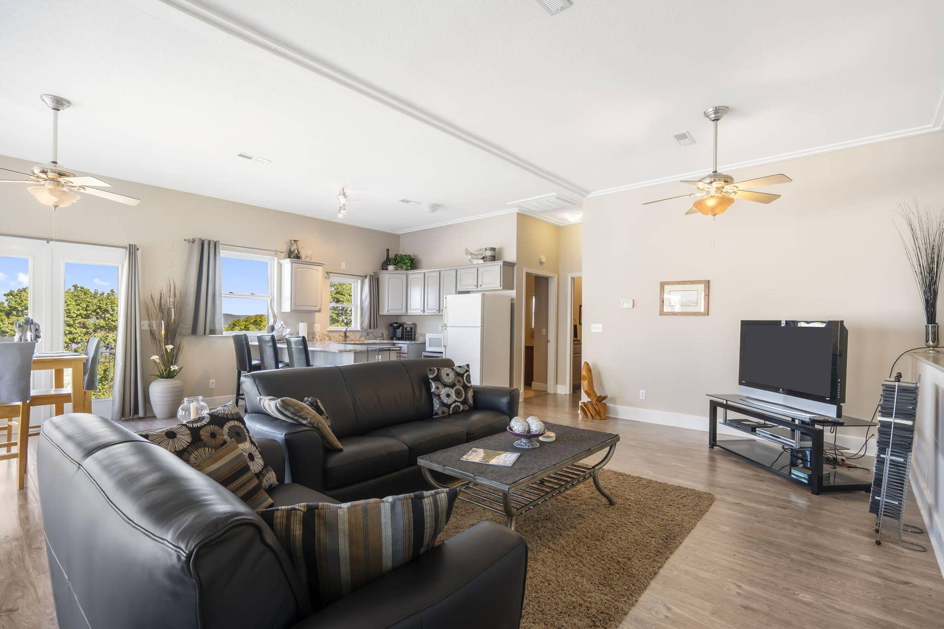 164 Omega Lane, Kimberling City, MO 65686 164-Omega-Ln-Lake-Escape-Living